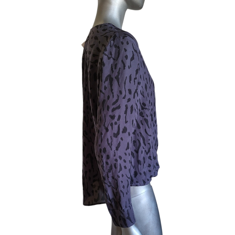 373. Rails Faux Wrap Black & Gray Blouse - Size Medium - Picture 2 of 5